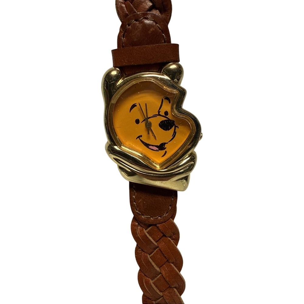 Vintage Disney Timex Winnie the Pooh Bear Gold Face Watch Leather Band READ DESC